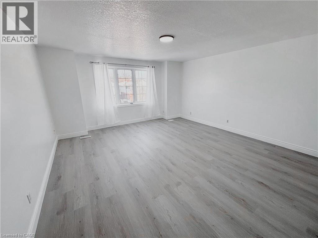 303 Bankside Drive, Kitchener, Ontario  N2N 3K3 - Photo 18 - 40803772