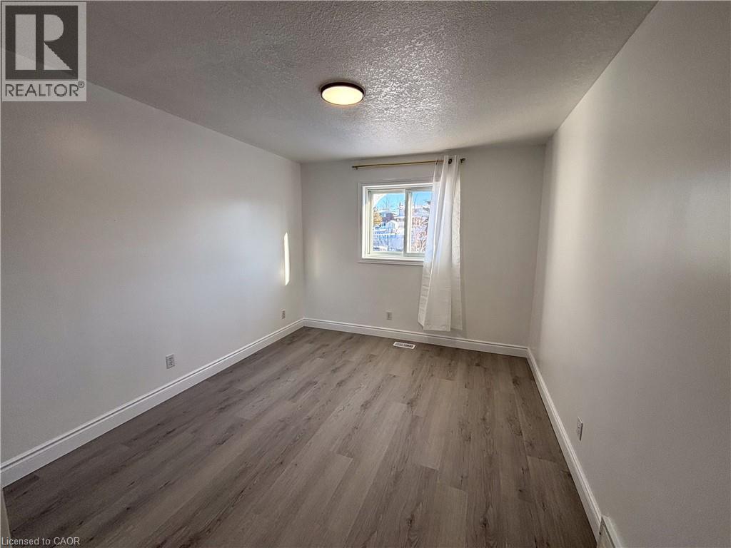 303 Bankside Drive, Kitchener, Ontario  N2N 3K3 - Photo 27 - 40803772