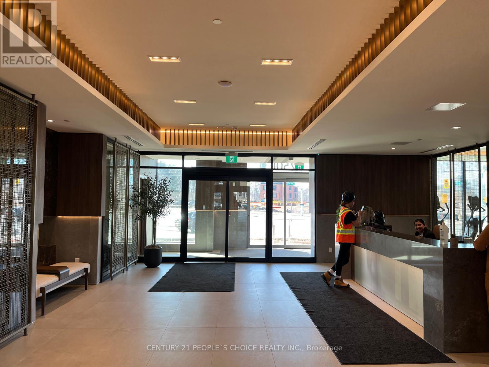 425 - 2501 Saw Whet Boulevard S, Oakville (Ga Glen Abbey), Ontario  L6M 5N2 - Photo 3 - W12883394