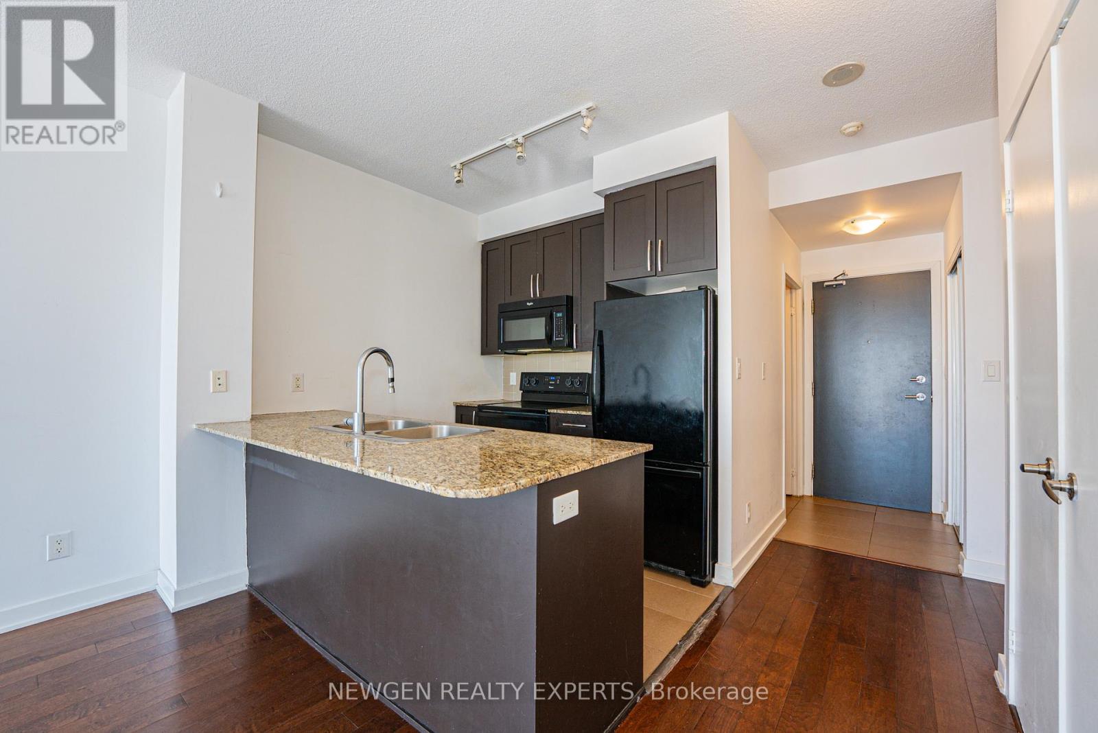 2908 - 4070 Confederation Parkway, Mississauga, Ontario  L5B 0E9 - Photo 17 - W12883408
