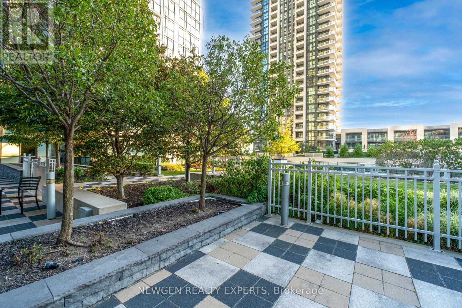 2908 - 4070 Confederation Parkway, Mississauga, Ontario  L5B 0E9 - Photo 39 - W12883408