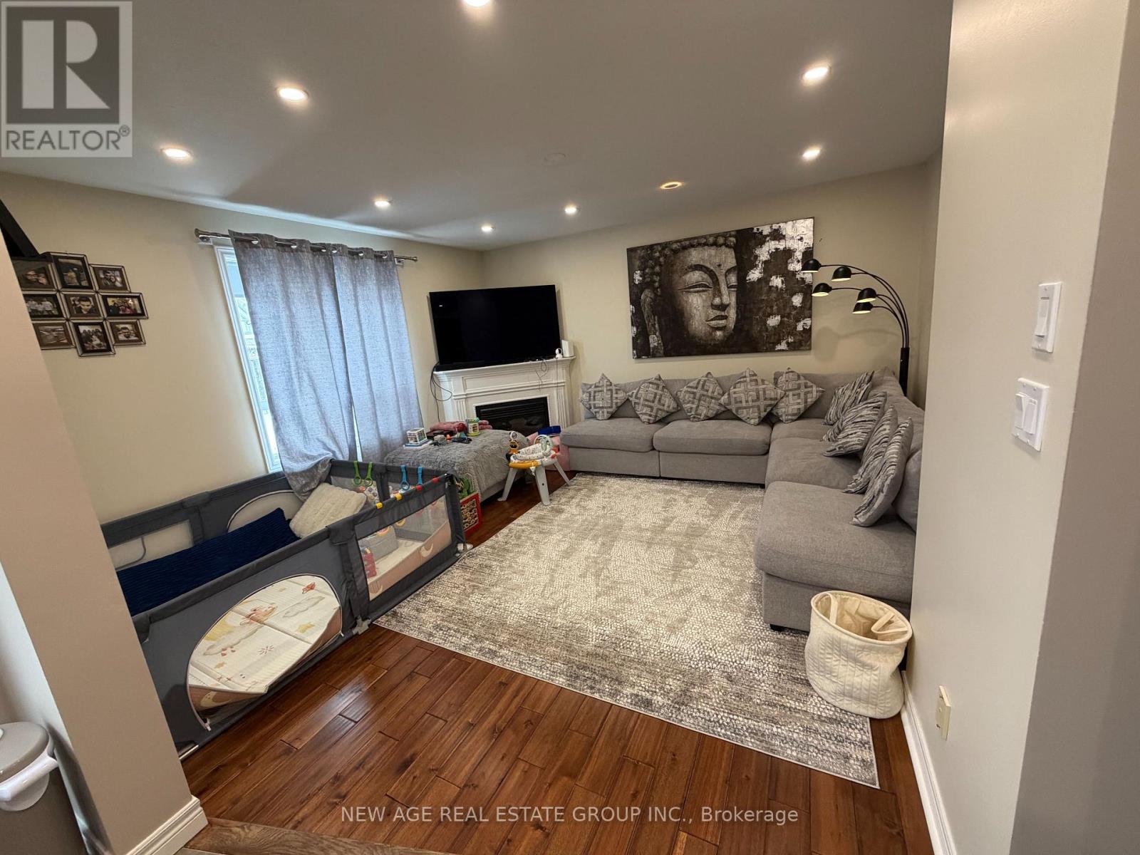 16 Linke Place, Guelph, Ontario  N1E 0G2 - Photo 6 - X12883396