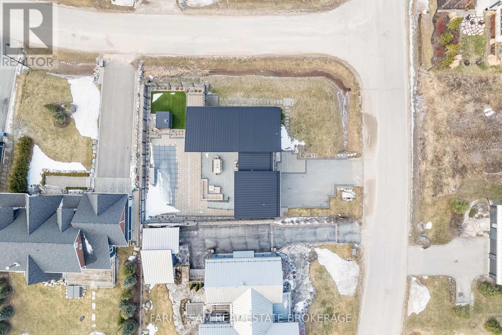 116 Arnot Crescent, Blue Mountains, Ontario  L9Y 0Z8 - Photo 46 - X12883430