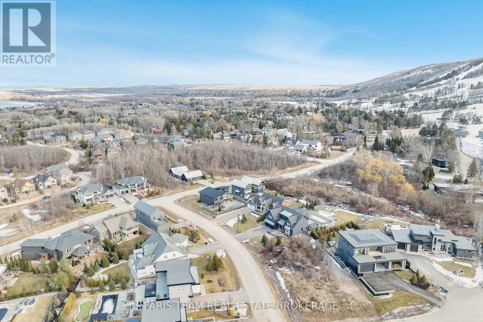 116 Arnot Crescent, Blue Mountains, Ontario  L9Y 0Z8 - Photo 50 - X12883430