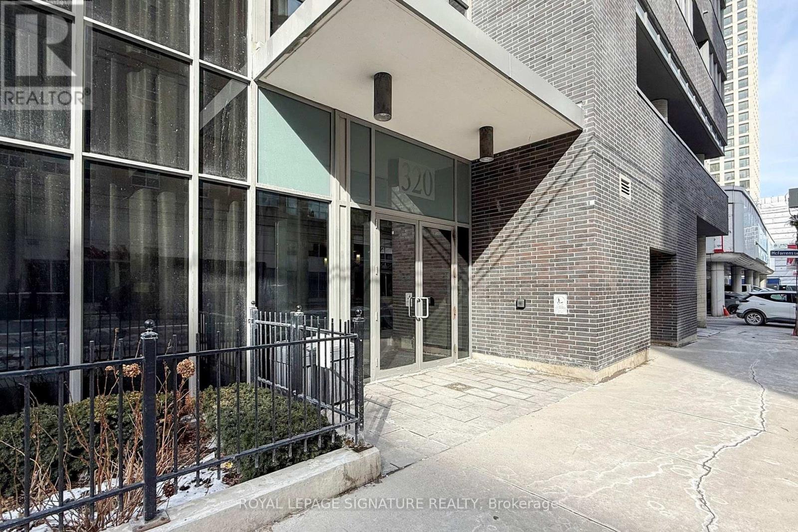 720 - 320 Richmond Street, Toronto (Moss Park), Ontario  M5A 1P9 - Photo 24 - C12880710