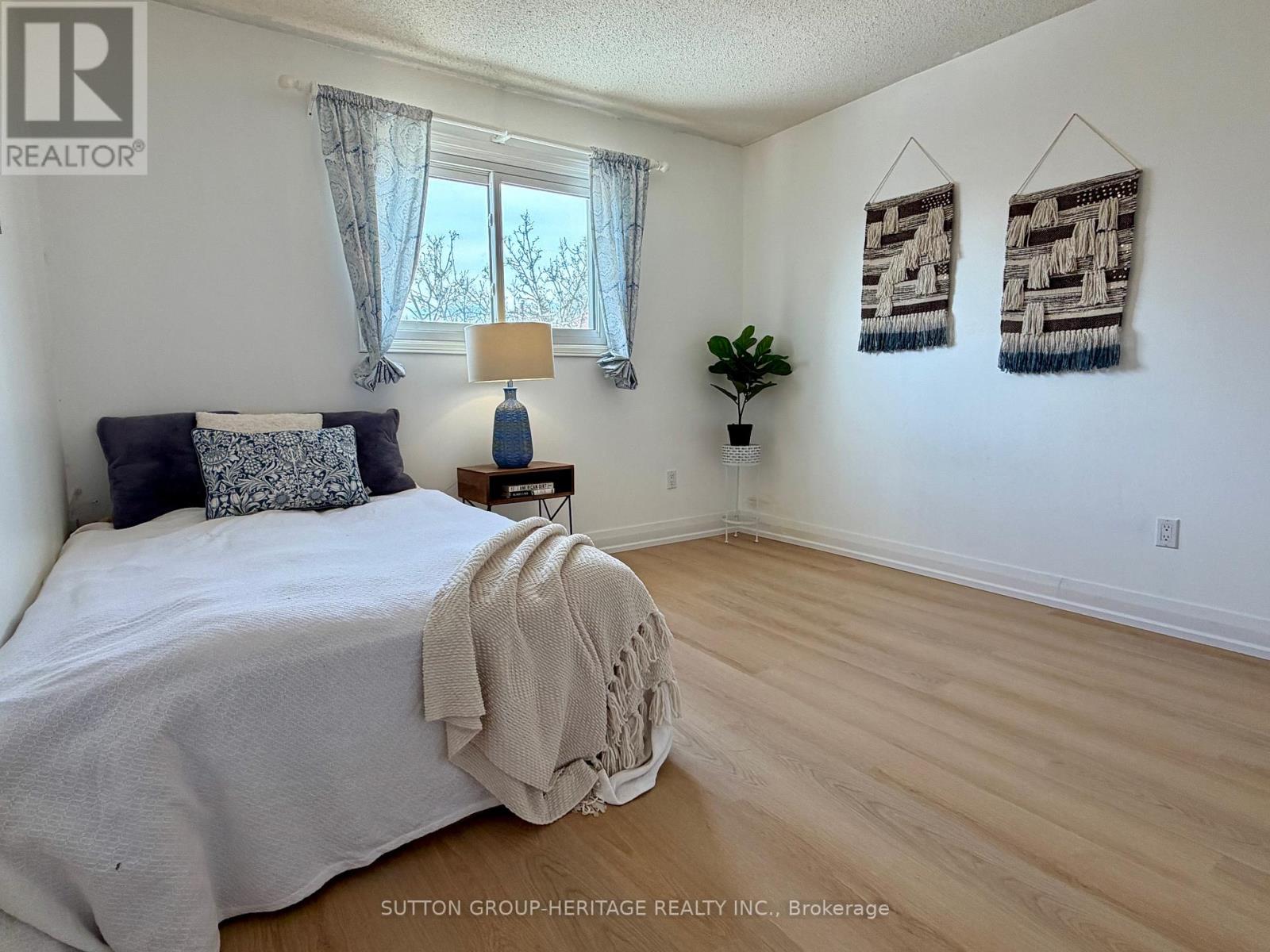 52 Barnes Drive, Ajax (Central), Ontario  L1S 5C6 - Photo 18 - E12880114