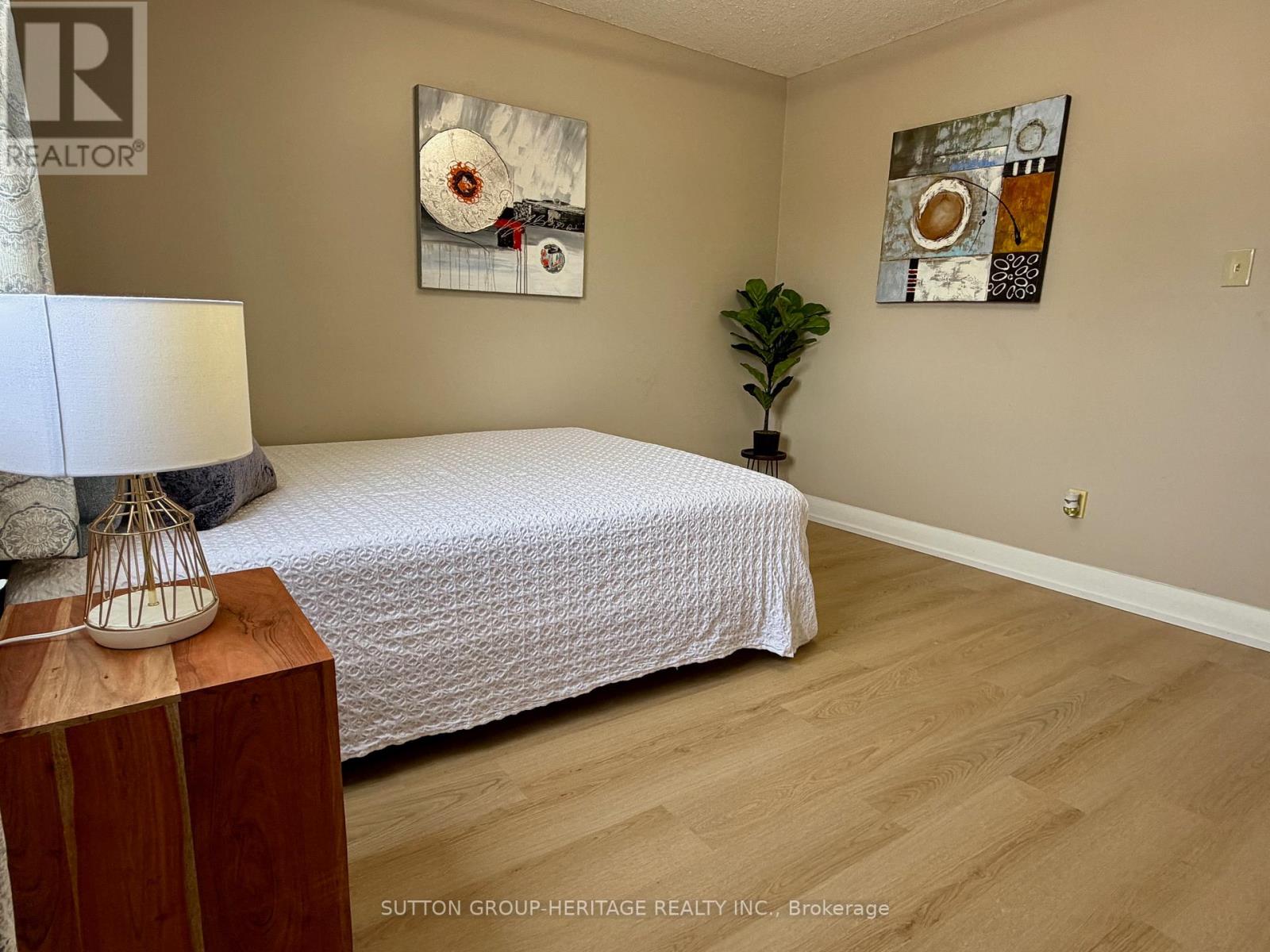 52 Barnes Drive, Ajax (Central), Ontario  L1S 5C6 - Photo 19 - E12880114