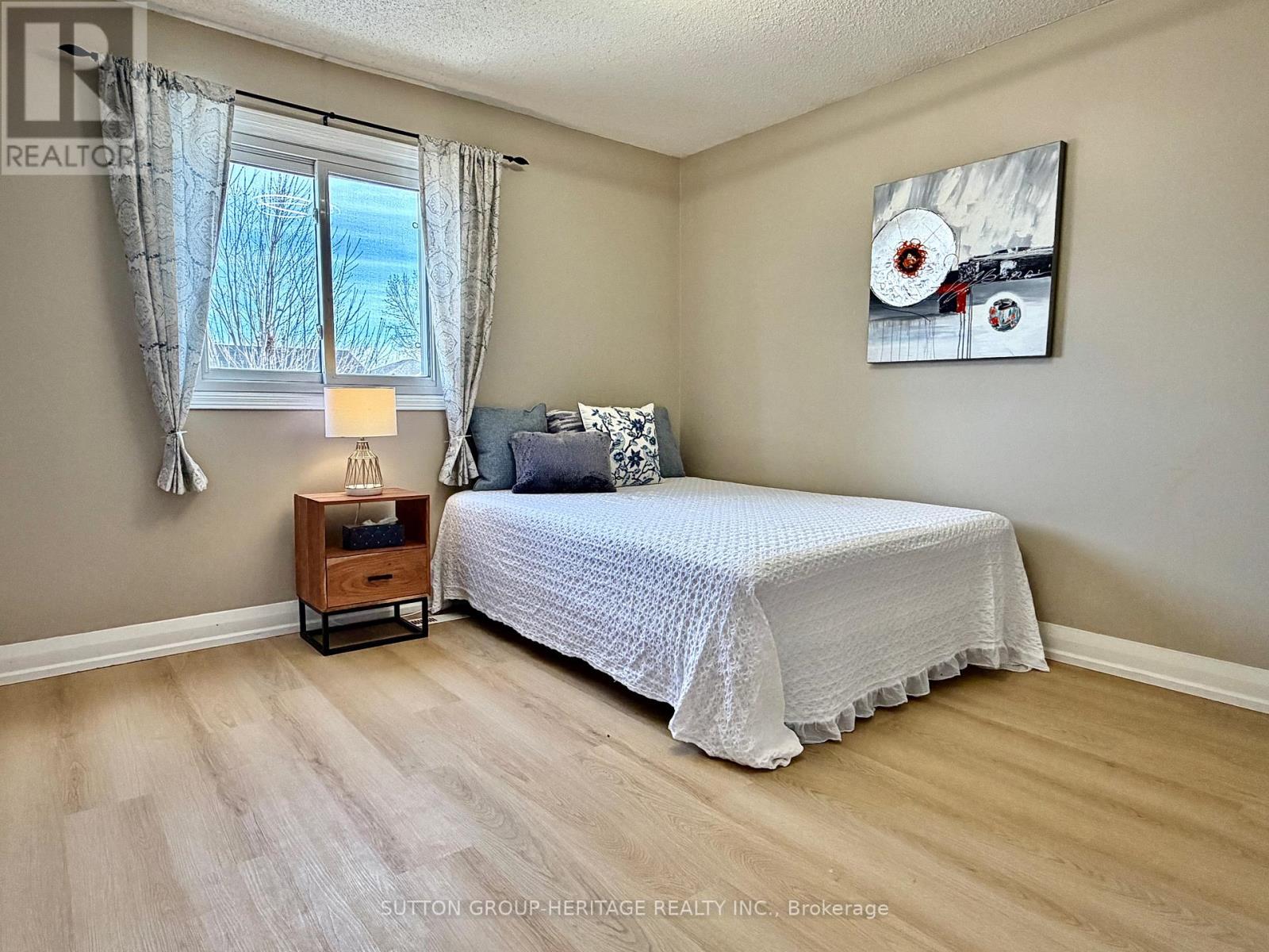 52 Barnes Drive, Ajax (Central), Ontario  L1S 5C6 - Photo 22 - E12880114