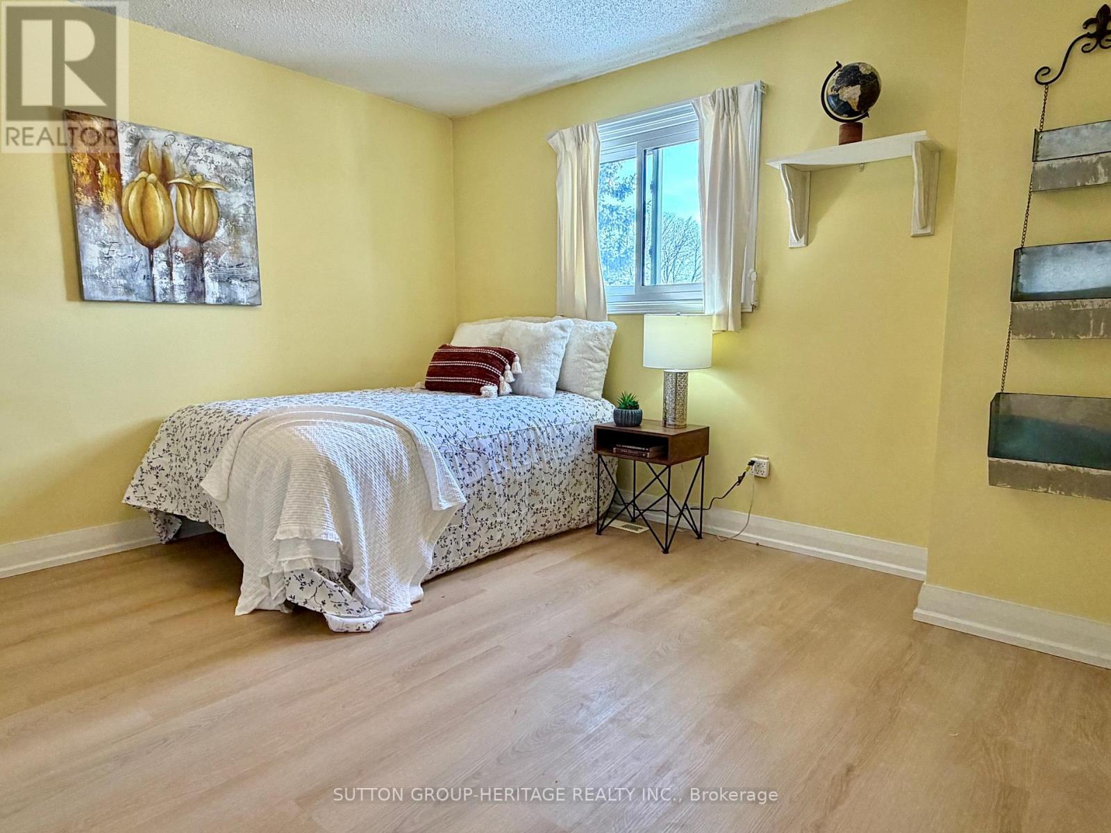 52 Barnes Drive, Ajax (Central), Ontario  L1S 5C6 - Photo 23 - E12880114