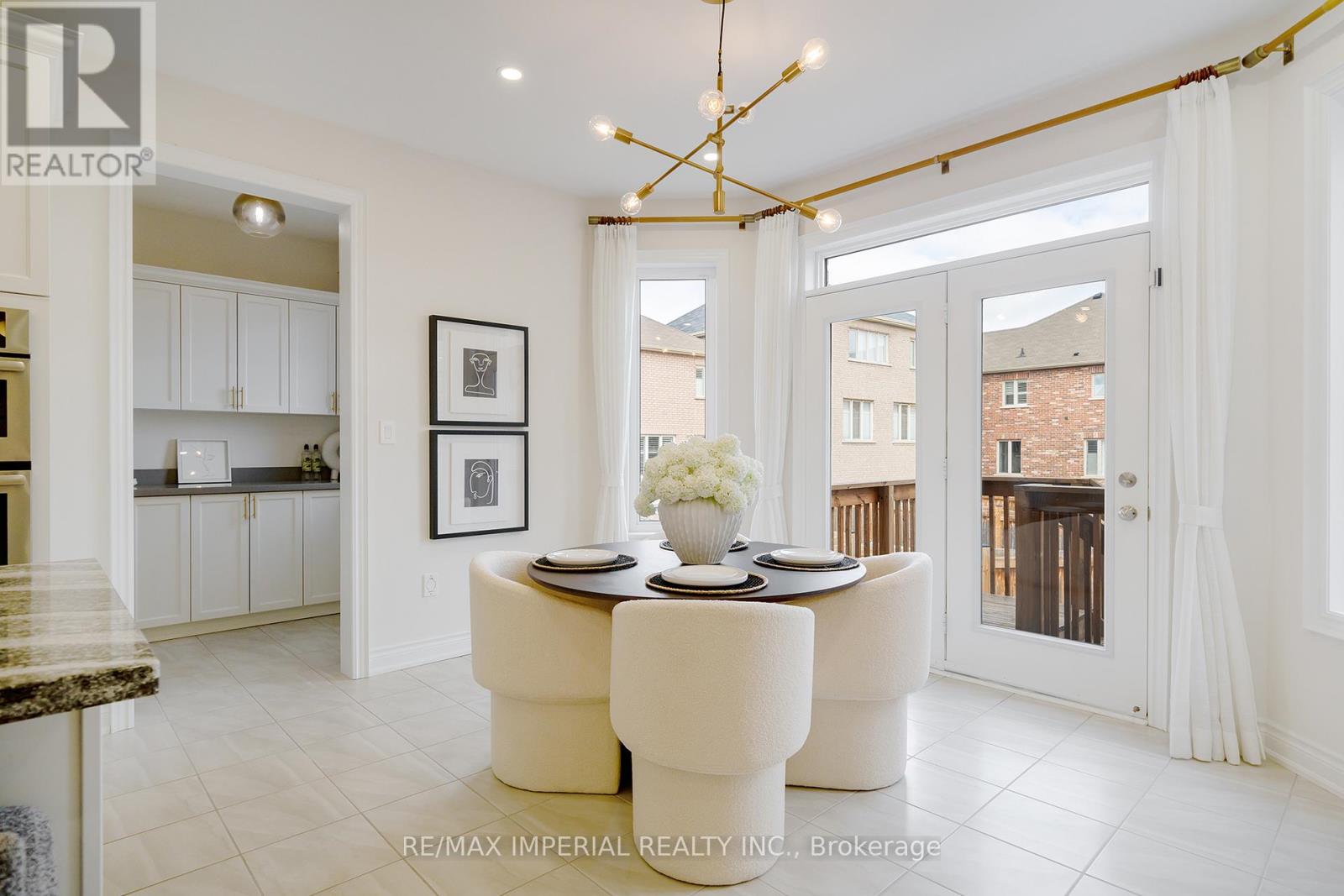 16 Boland Court, Aurora, Ontario  L4G 0W6 - Photo 14 - N12874196