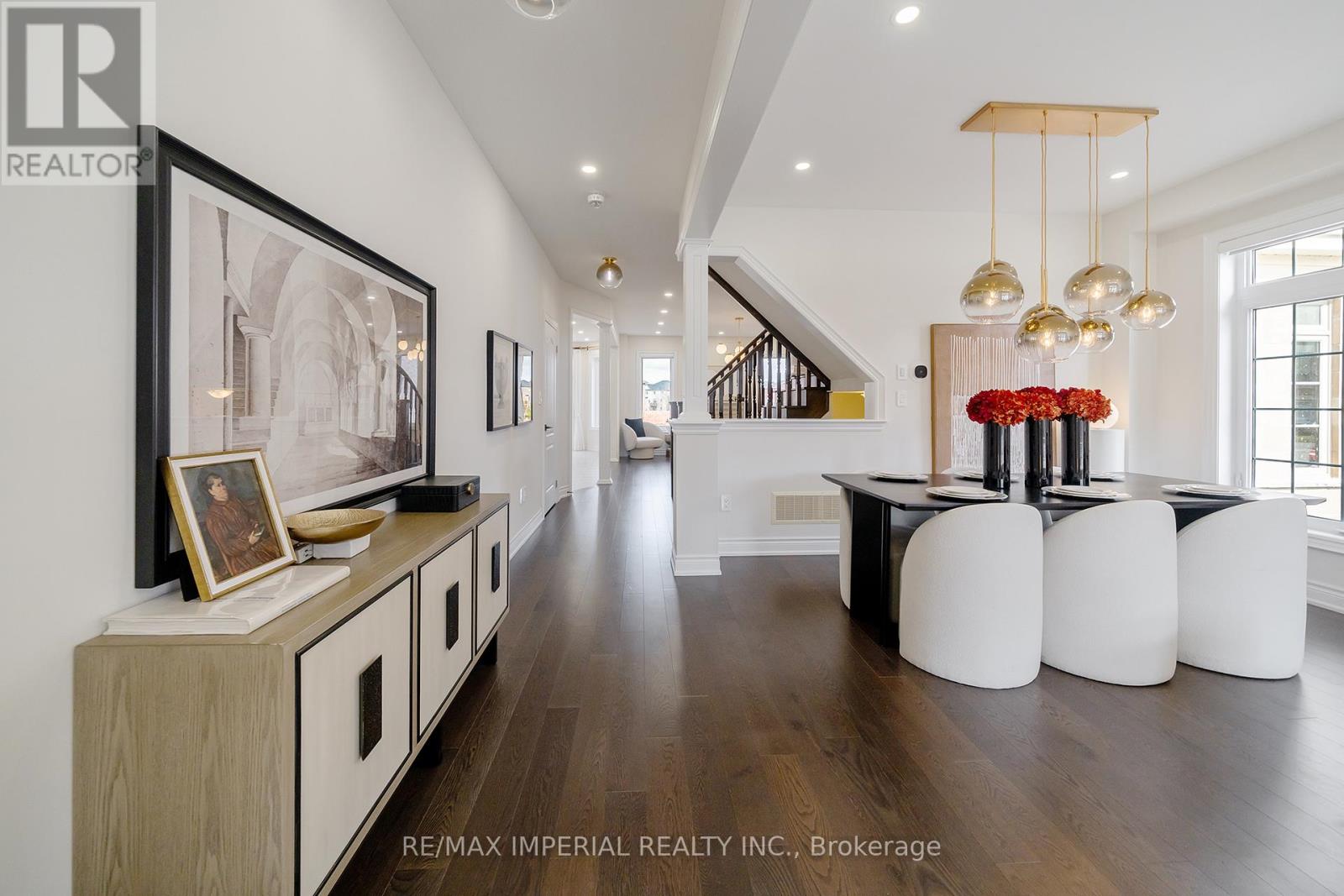 16 Boland Court, Aurora, Ontario  L4G 0W6 - Photo 4 - N12874196