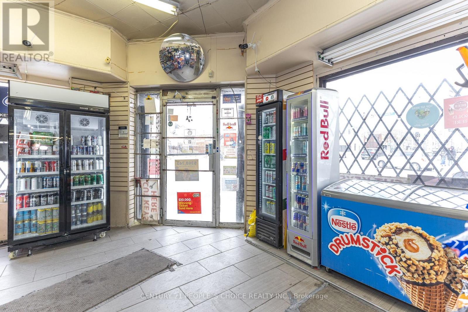 1835 Eglinton Avenue W, Toronto, Ontario  M6E 2J3 - Photo 4 - W12863344