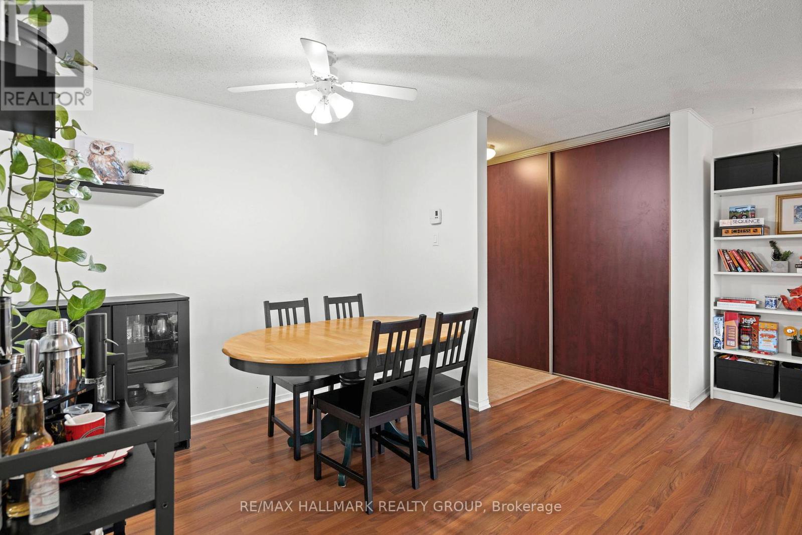 315 - 6532 Bilberry Drive, Ottawa, Ontario  K1C 4N9 - Photo 7 - X12883508