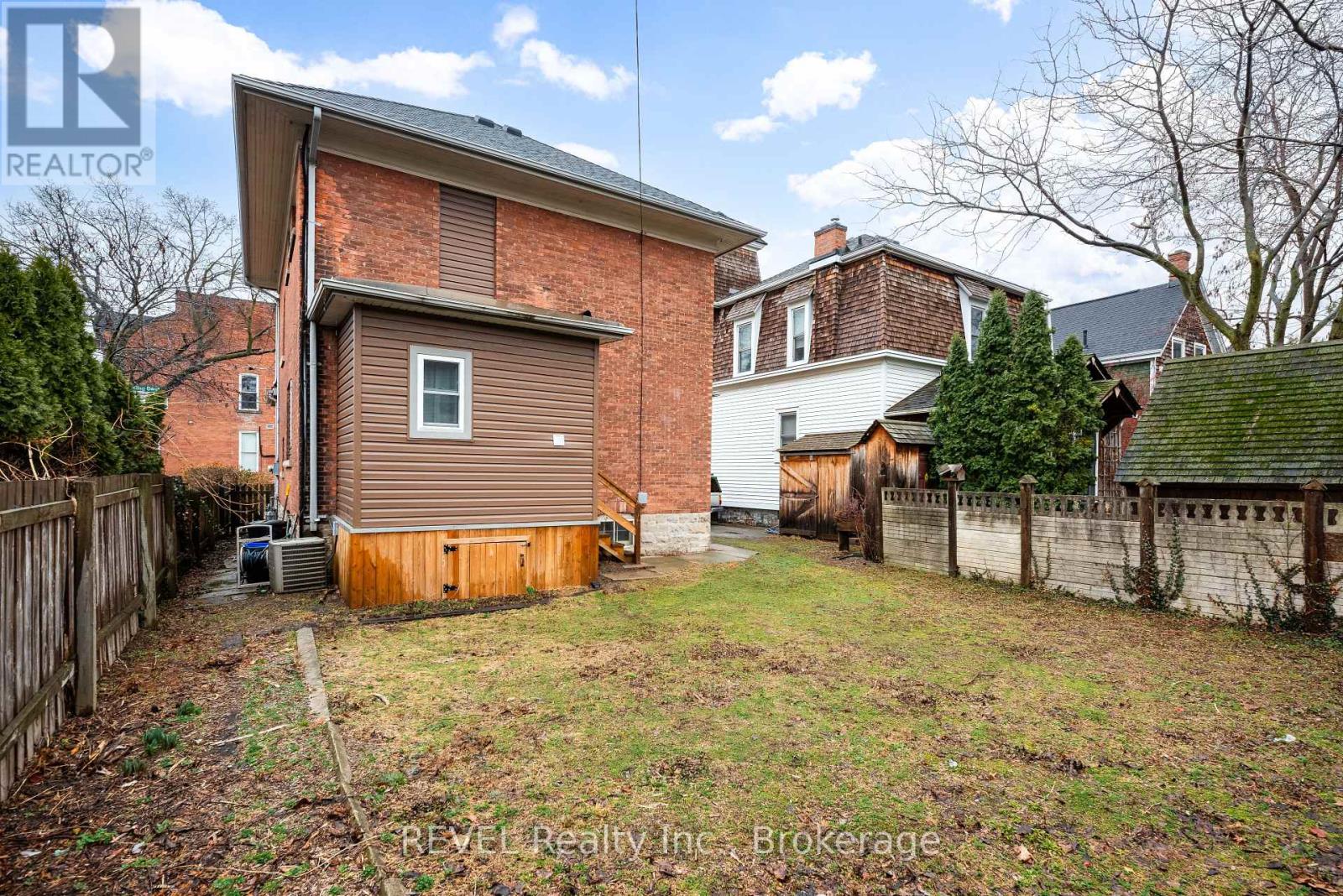 17 Beecher Street, St. Catharines, Ontario  L2R 5S4 - Photo 37 - X12883542
