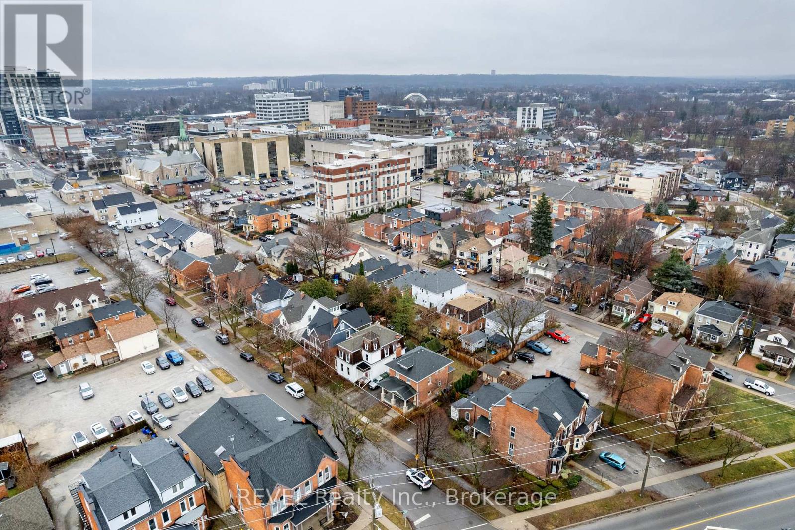 17 Beecher Street, St. Catharines, Ontario  L2R 5S4 - Photo 44 - X12883542