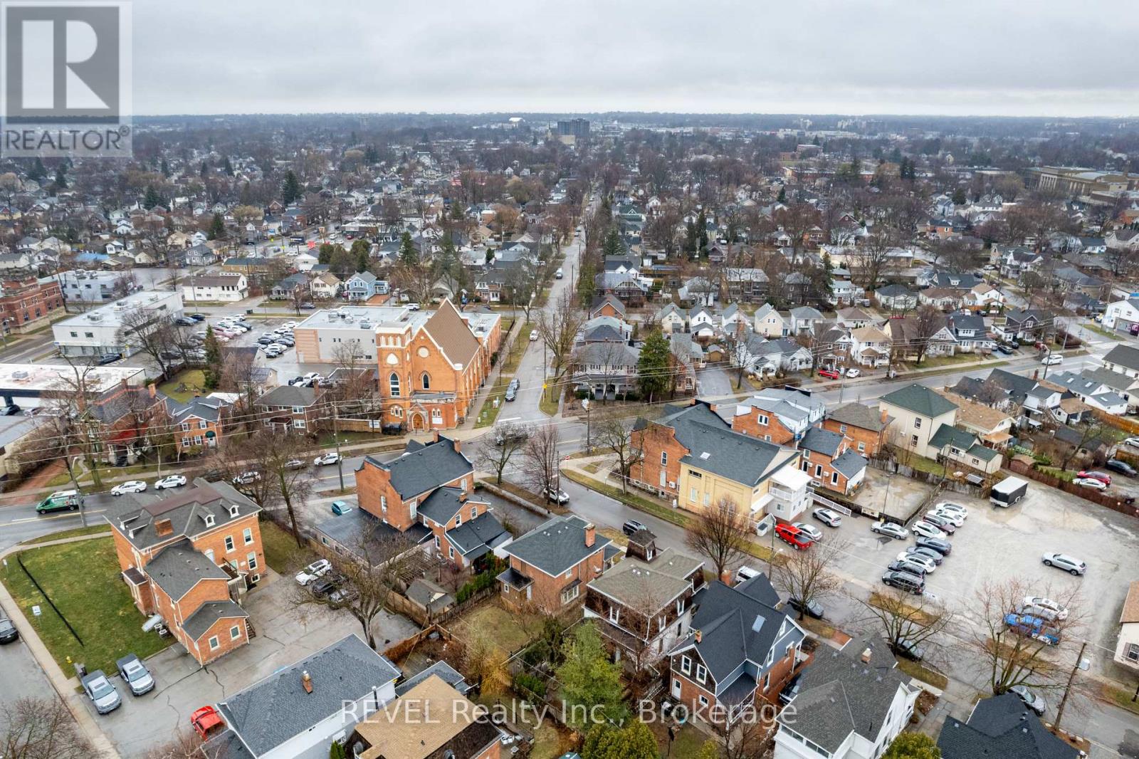 17 Beecher Street, St. Catharines, Ontario  L2R 5S4 - Photo 46 - X12883542