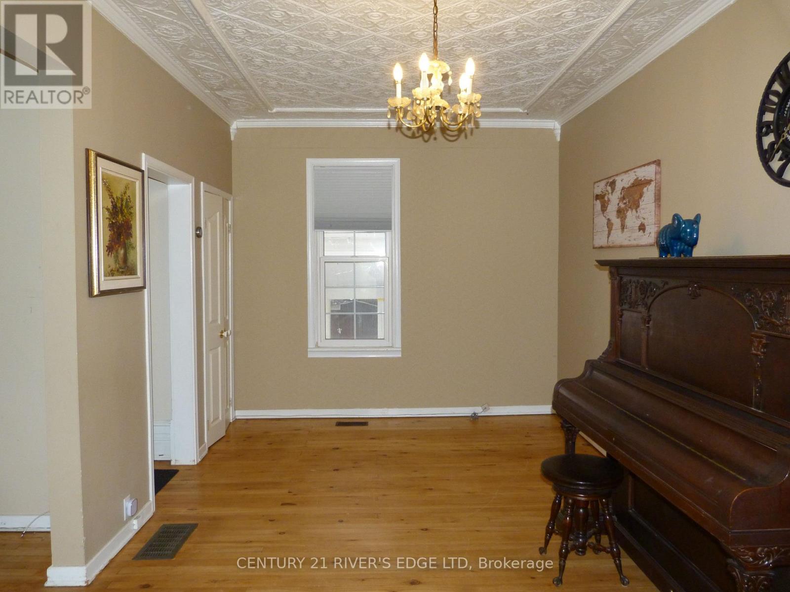 453 May Street, North Dundas, Ontario  K0C 2K0 - Photo 15 - X12883476