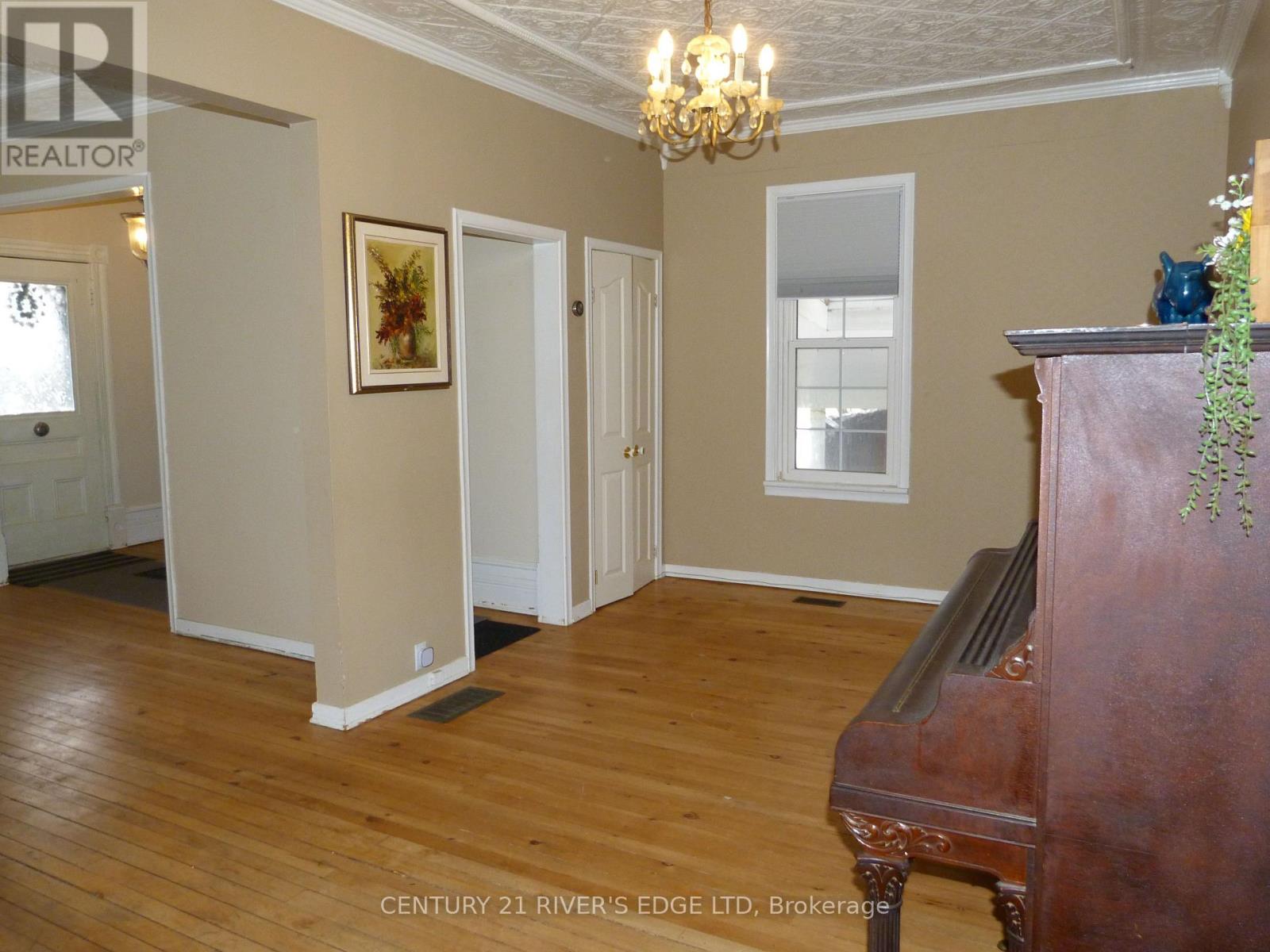 453 May Street, North Dundas, Ontario  K0C 2K0 - Photo 16 - X12883476