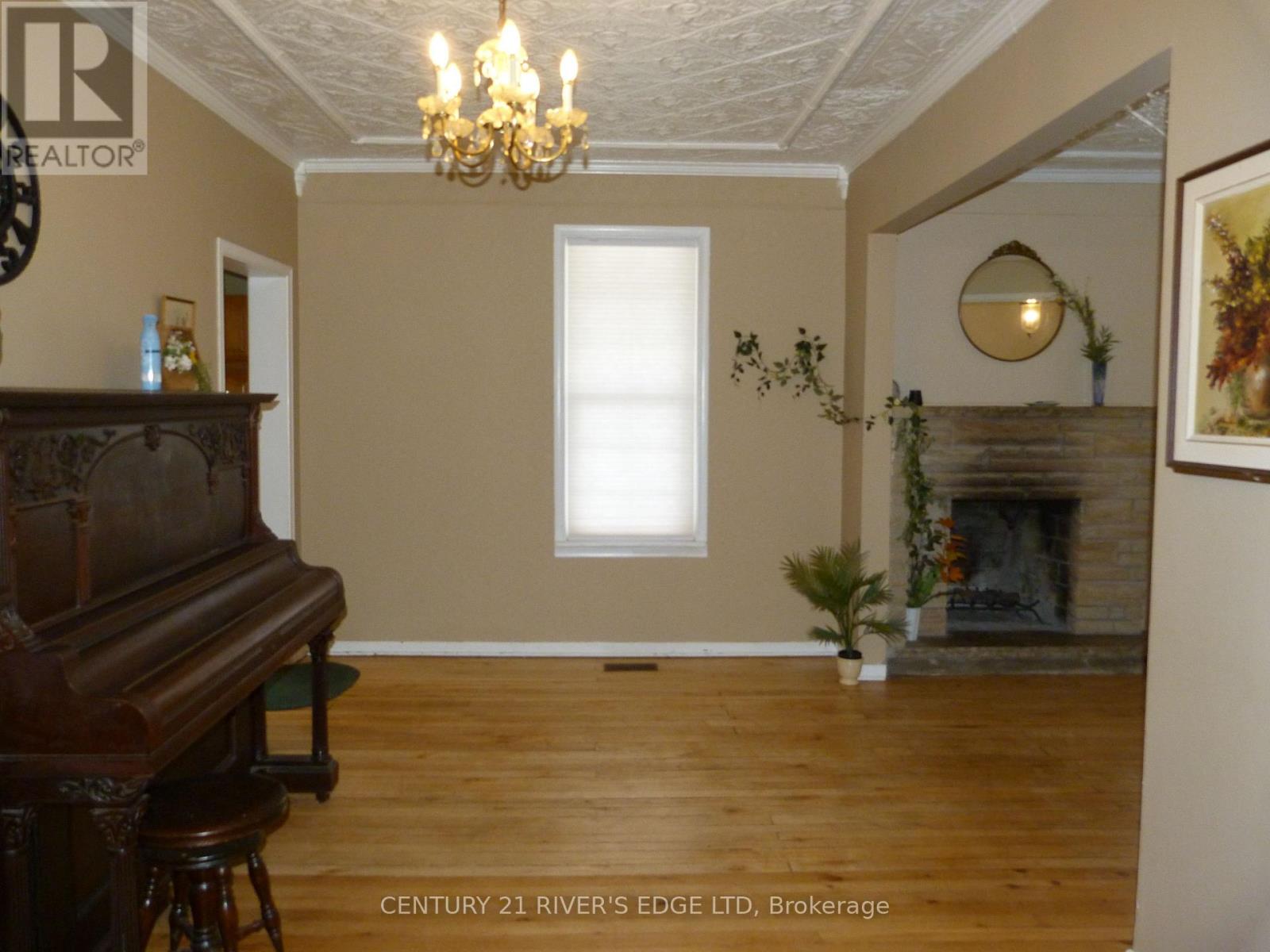 453 May Street, North Dundas, Ontario  K0C 2K0 - Photo 17 - X12883476