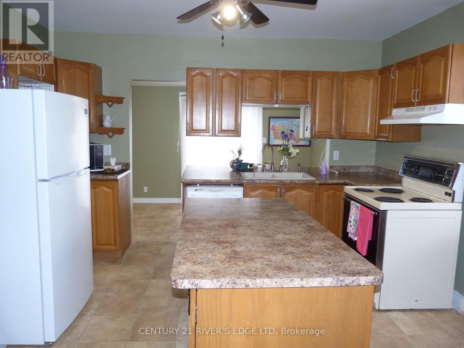 453 May Street, North Dundas, Ontario  K0C 2K0 - Photo 9 - X12883476