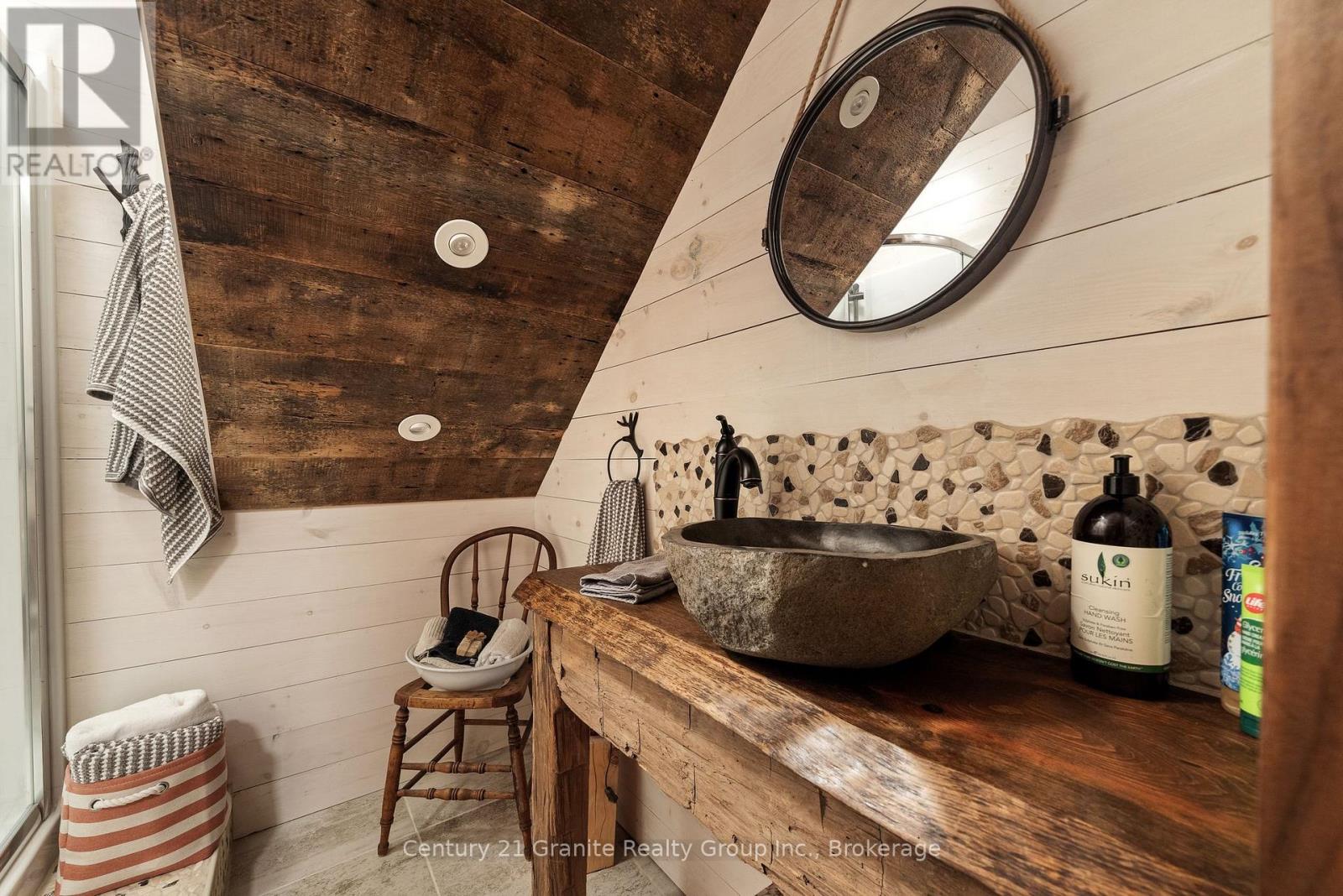 1031 Rotunda Drive, Highlands East, Ontario  K0M 1R0 - Photo 41 - X12883540