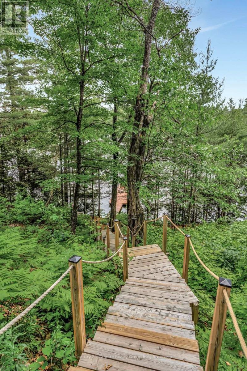 1031 Rotunda Drive, Highlands East, Ontario  K0M 1R0 - Photo 46 - X12883540