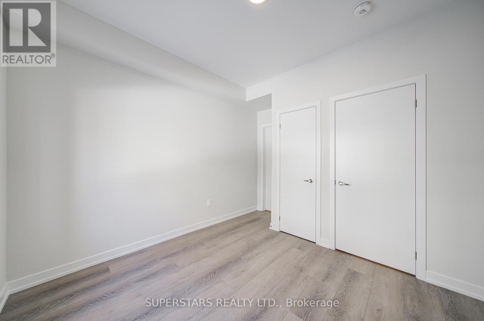 12 Chapple Lane, Richmond Hill, Ontario  L4B 0J4 - Photo 8 - N12883440