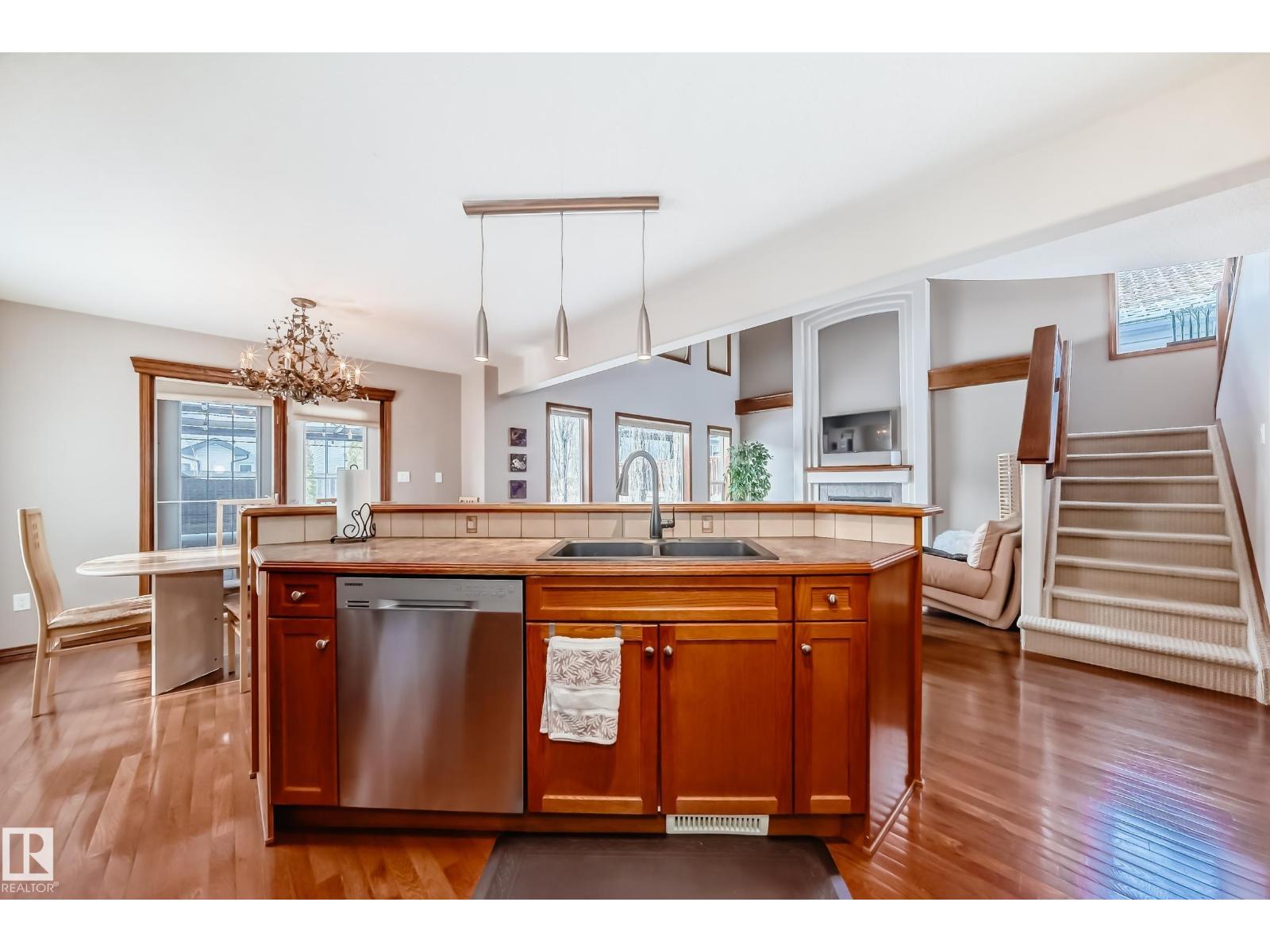 17036 119 St Nw, Edmonton, Alberta  T5X 6H8 - Photo 7 - E4477527