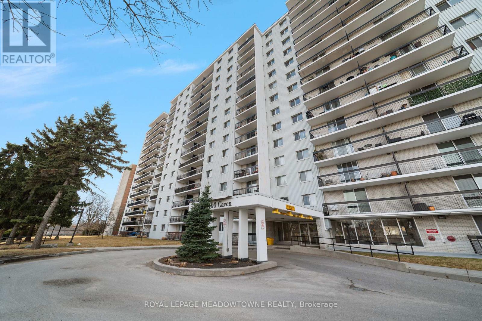 PH #8 - 1100 CAVEN STREET, Mississauga, Ontario