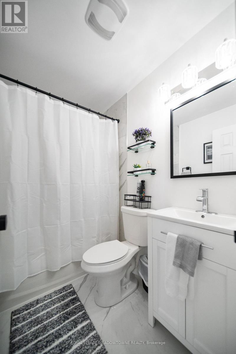 Ph #8 - 1100 Caven Street, Mississauga, Ontario  L5G 4N3 - Photo 22 - W12883496