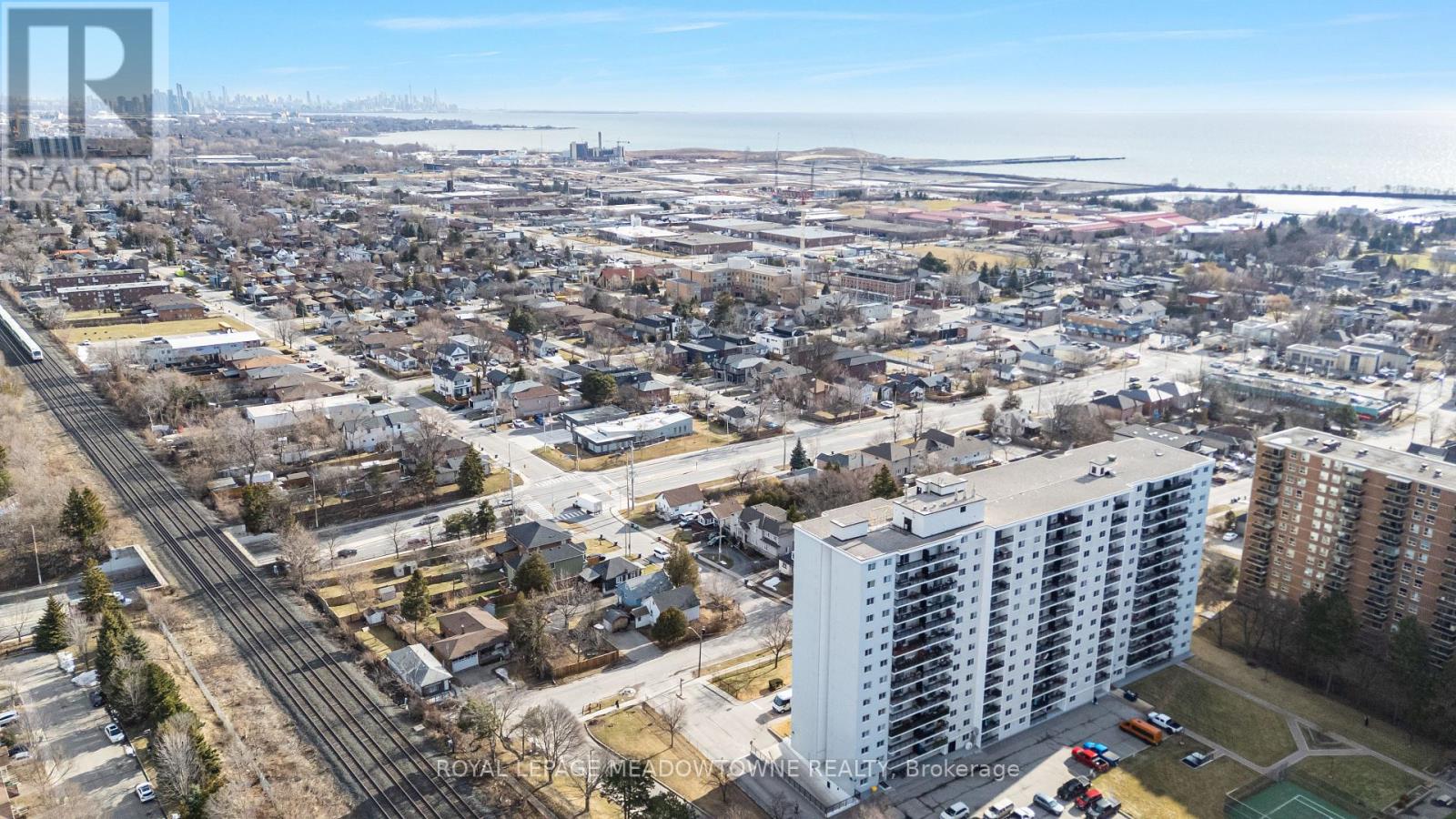 Ph #8 - 1100 Caven Street, Mississauga, Ontario  L5G 4N3 - Photo 29 - W12883496