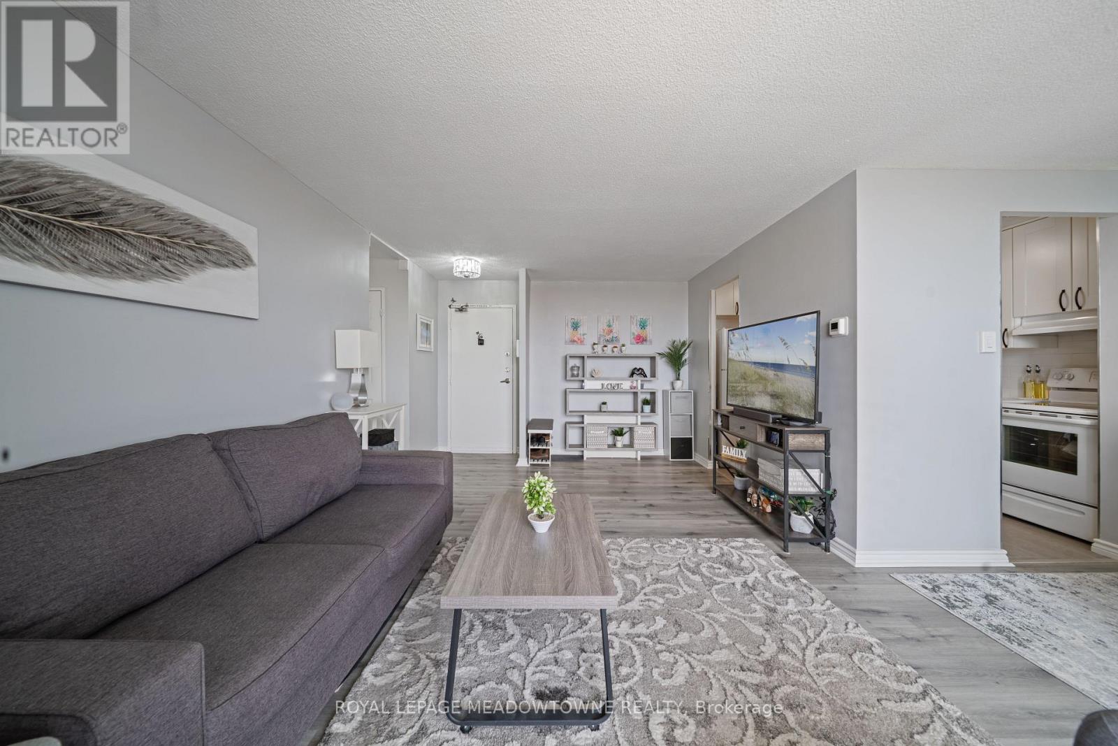 Ph #8 - 1100 Caven Street, Mississauga, Ontario  L5G 4N3 - Photo 9 - W12883496