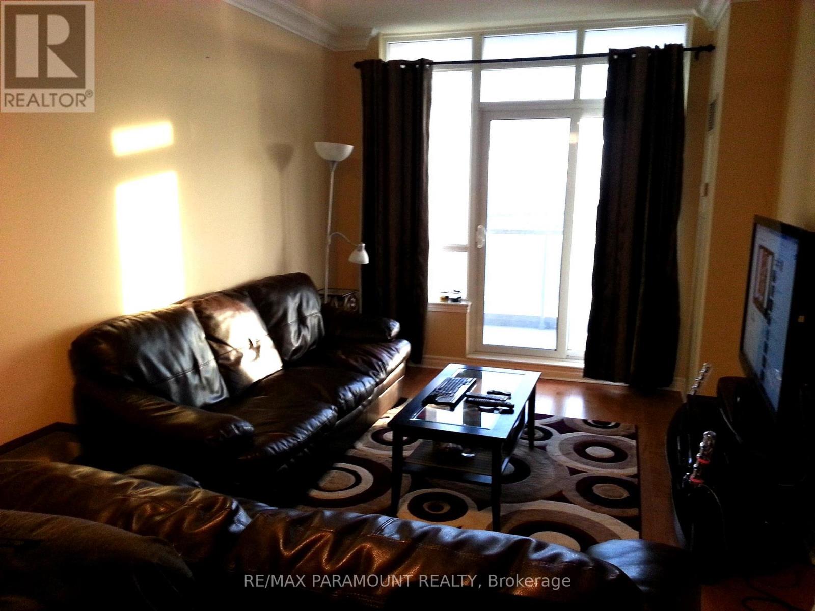 2303 - 388 Prince Of Wales Drive, Mississauga, Ontario  L5B 0A1 - Photo 4 - W12882506