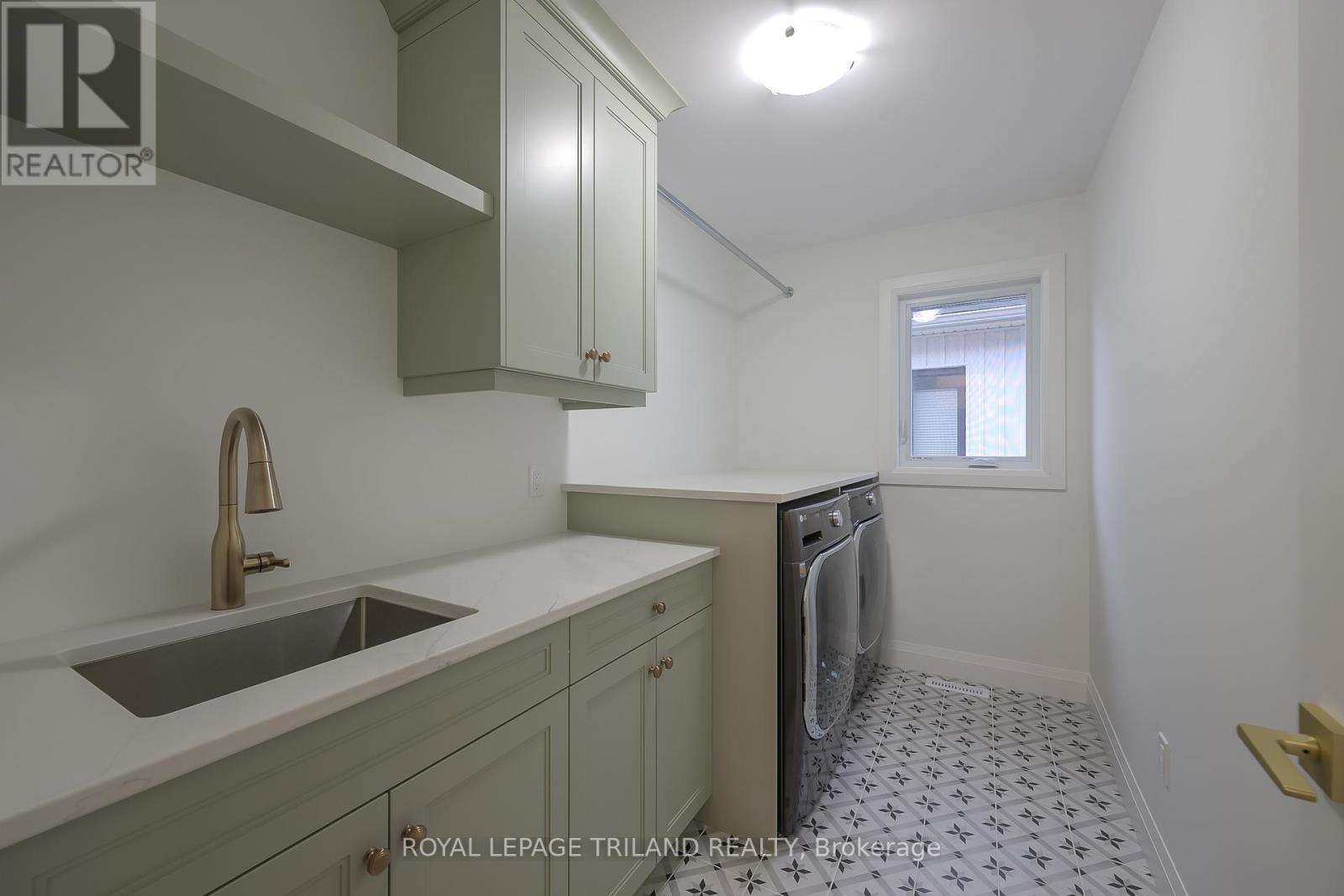 4038 Ayrshire Avenue, London South, Ontario  N6P 0H7 - Photo 29 - X12883574