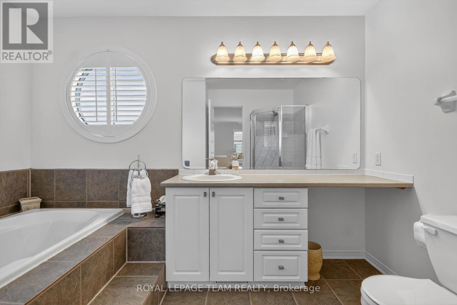 3113 Apple Hill Drive S, Ottawa, Ontario  K1T 3Z2 - Photo 29 - X12883560