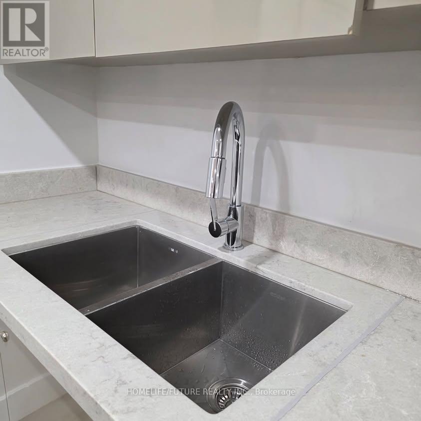 Bsmt - 43 Howell Square, Toronto, Ontario  M1B 1C3 - Photo 7 - E12883582