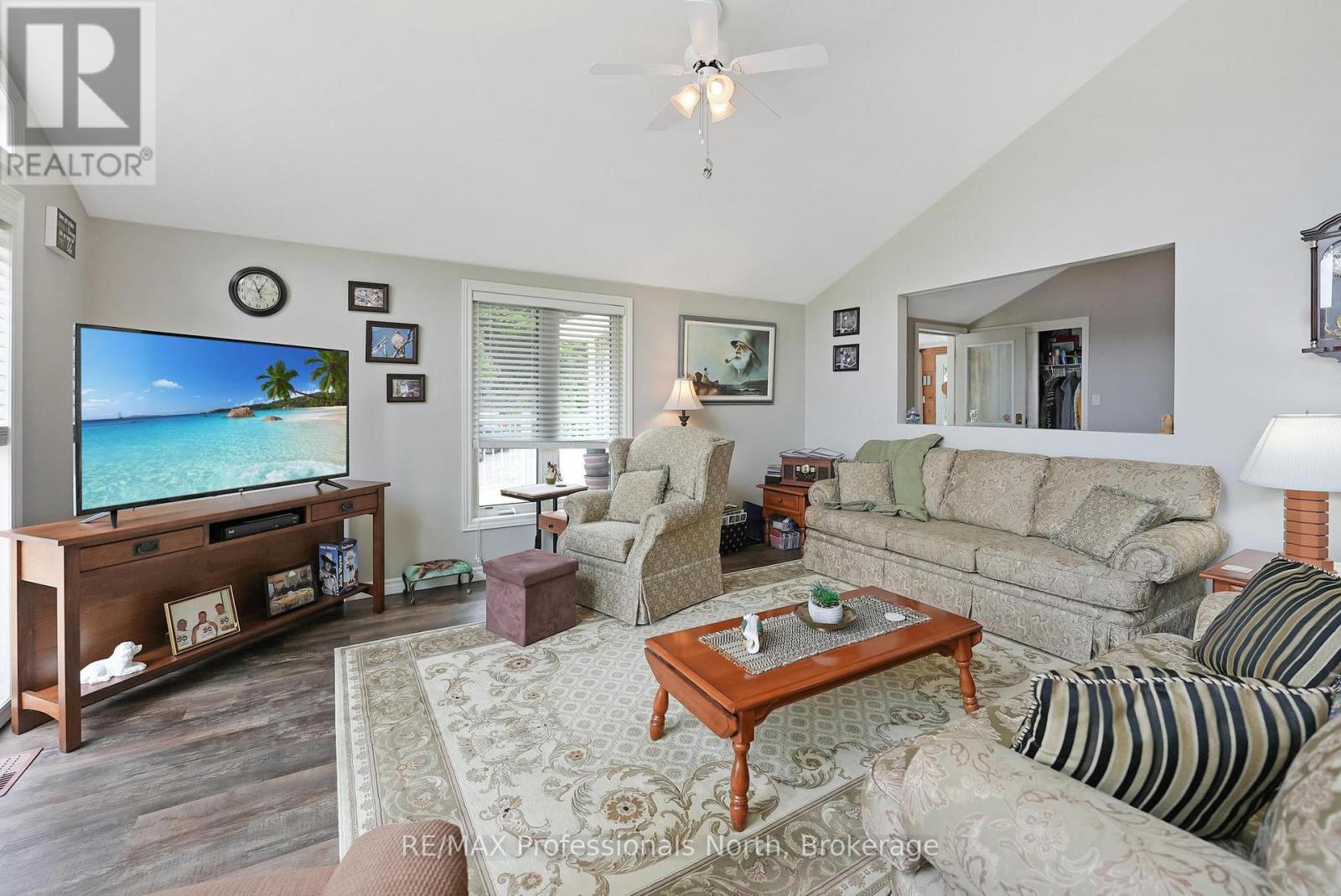 1093 Comak Crescent, Algonquin Highlands, Ontario  K0M 1S0 - Photo 19 - X12883576