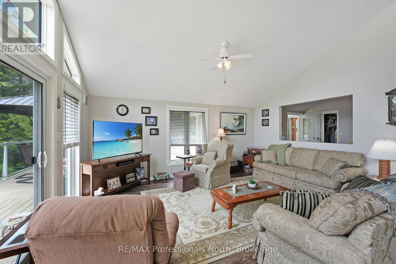 1093 Comak Crescent, Algonquin Highlands, Ontario  K0M 1S0 - Photo 23 - X12883576