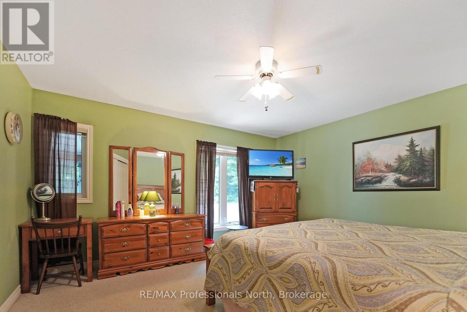 1093 Comak Crescent, Algonquin Highlands, Ontario  K0M 1S0 - Photo 27 - X12883576