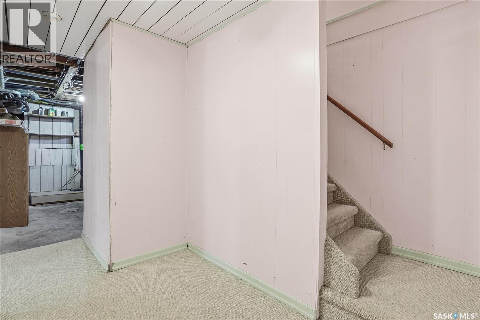 6114 1st Avenue N, Regina, Saskatchewan  S4T 6Z7 - Photo 27 - SK030416