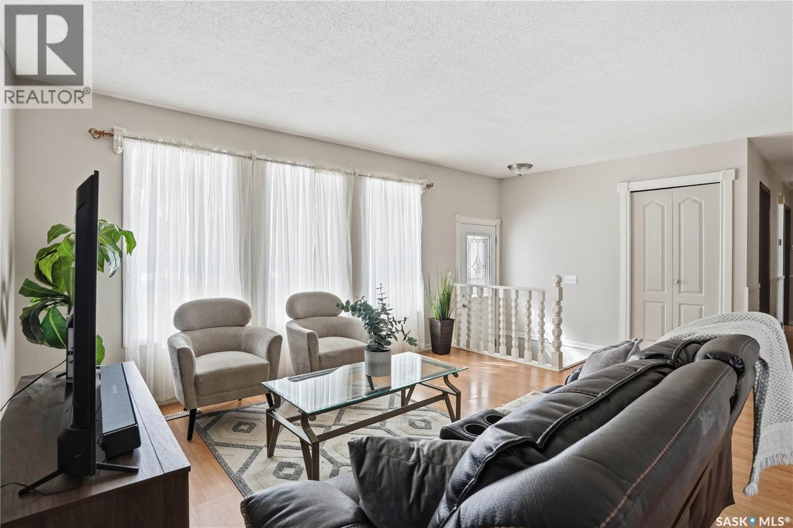 6114 1st Avenue N, Regina, Saskatchewan  S4T 6Z7 - Photo 7 - SK030416