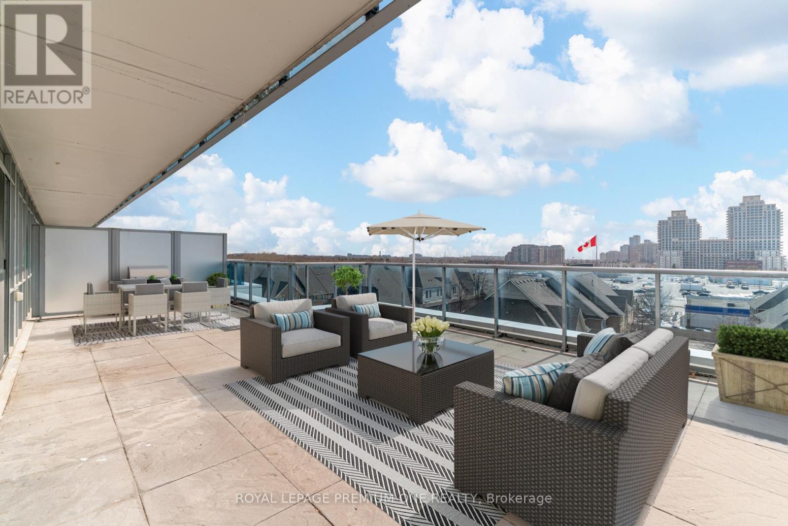 646 - 9471 Yonge Street, Richmond Hill, Ontario  L4C 0Z5 - Photo 3 - N12875598