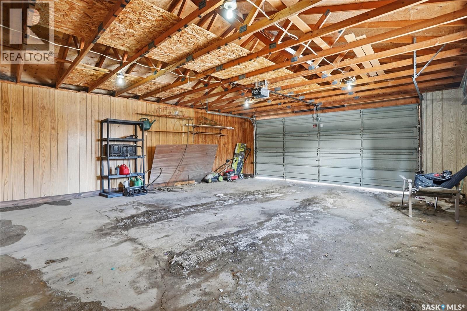 6114 1st Avenue N, Regina, Saskatchewan  S4T 6Z7 - Photo 46 - SK030416