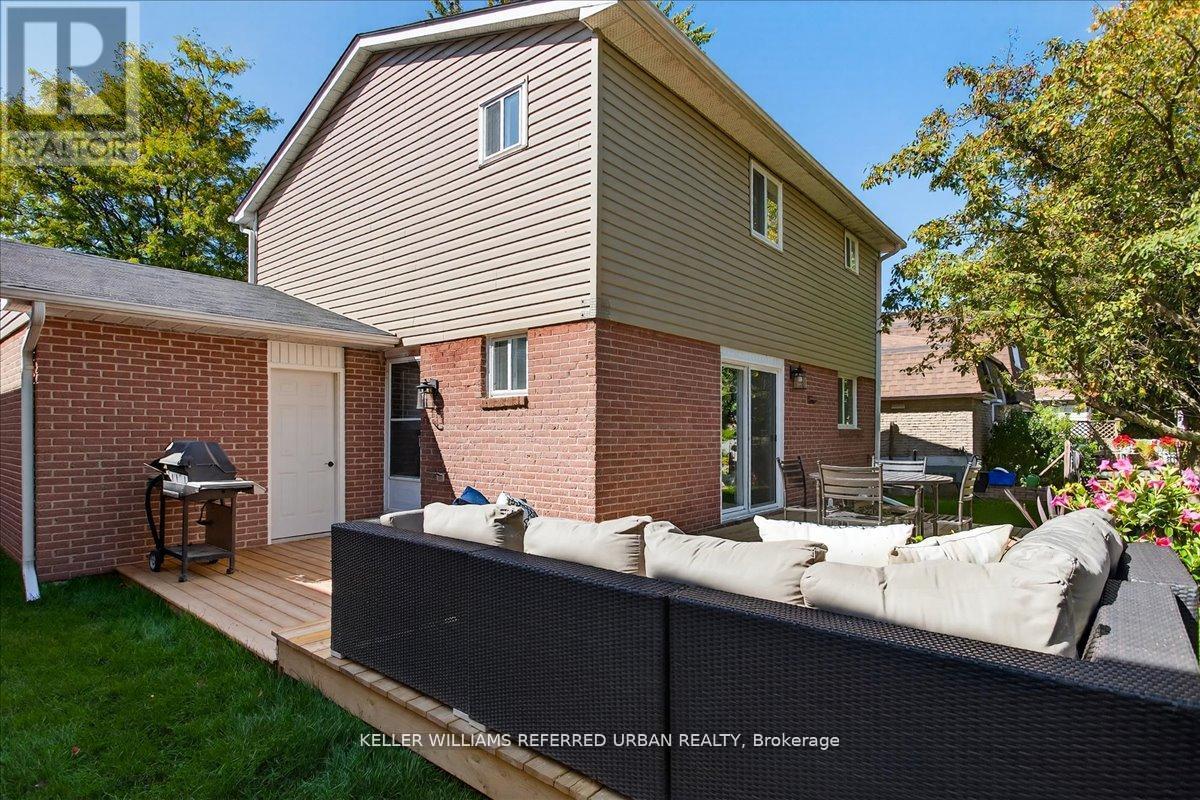 79 The Boulevard Avenue, New Tecumseth, Ontario  L0G 1W0 - Photo 33 - N12883550