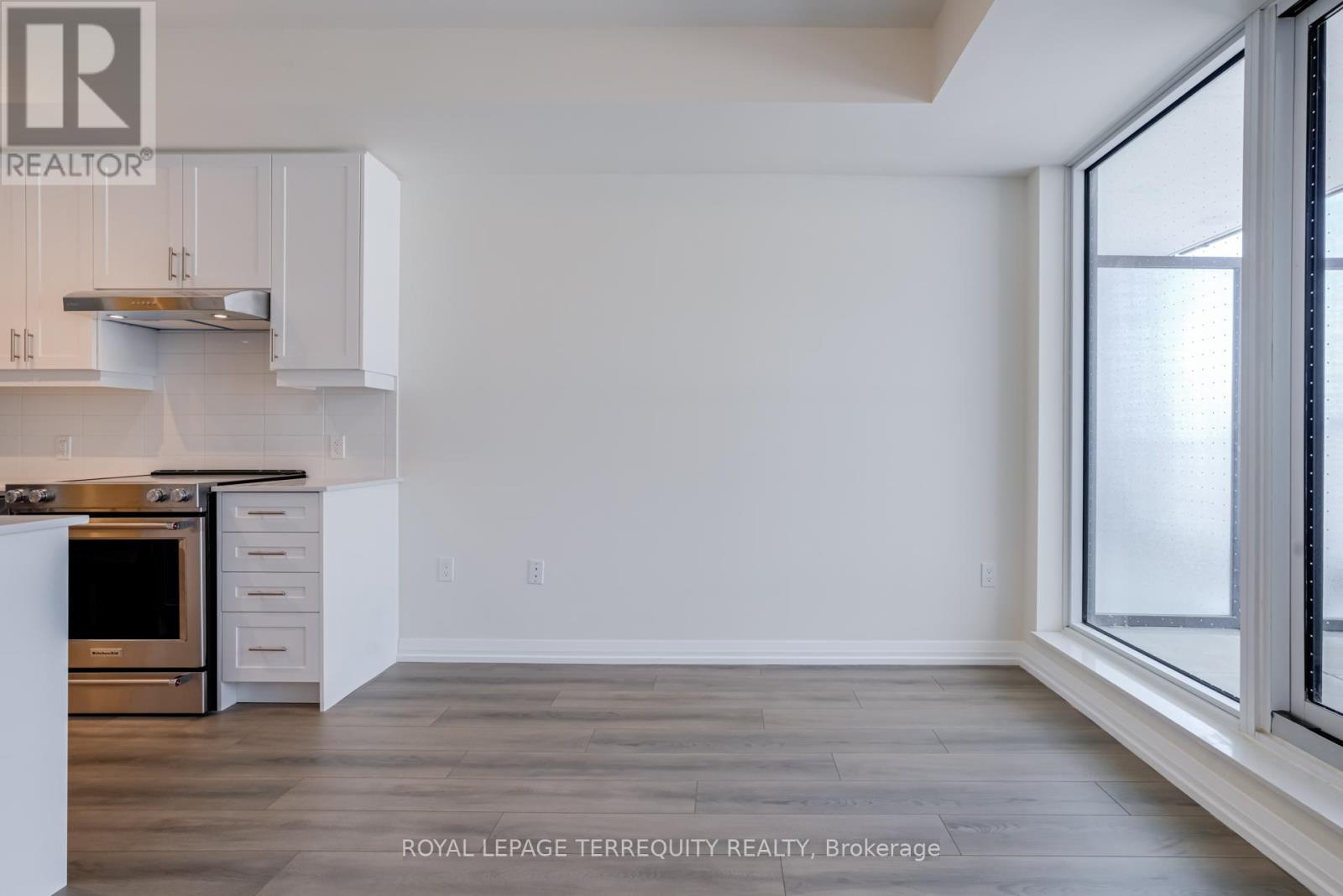 215 - 27 Korda Gate, Vaughan (Concord), Ontario  L4K 0P6 - Photo 12 - N12883562