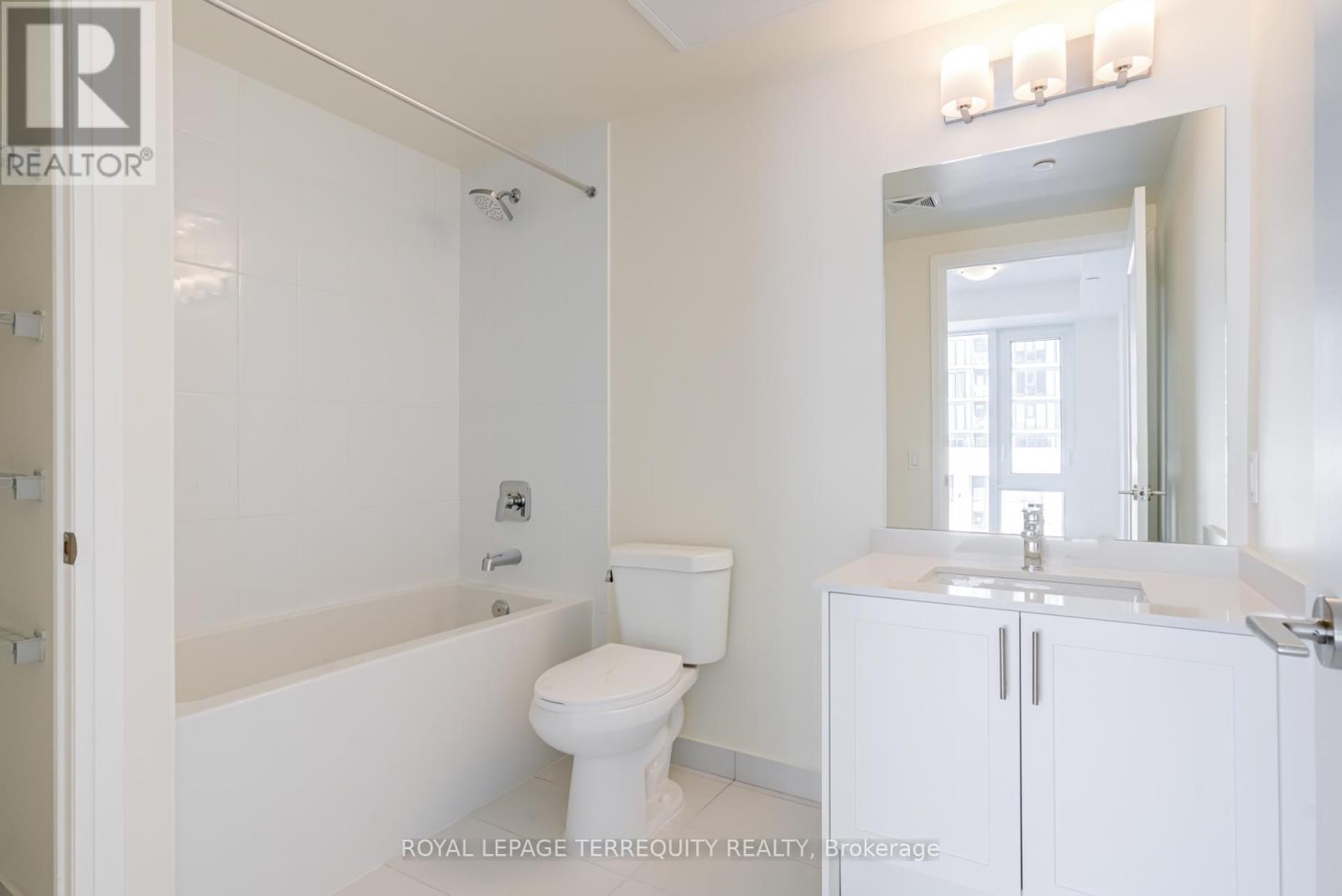 215 - 27 Korda Gate, Vaughan (Concord), Ontario  L4K 0P6 - Photo 20 - N12883562