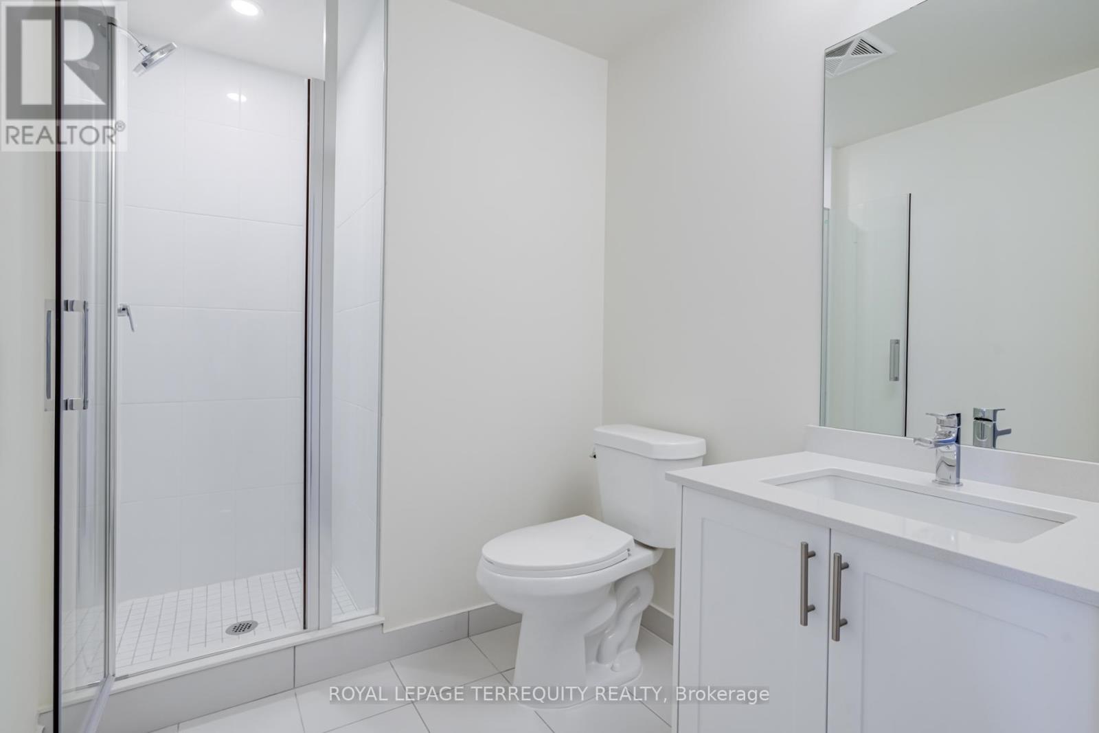 215 - 27 Korda Gate, Vaughan (Concord), Ontario  L4K 0P6 - Photo 24 - N12883562