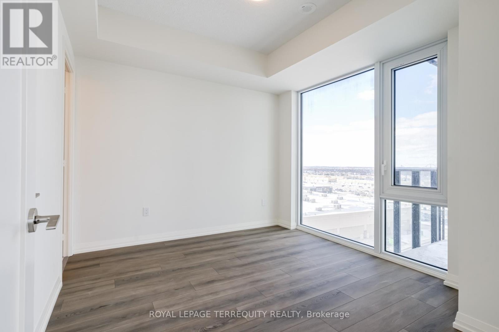 811 - 27 Korda Gate, Vaughan (Concord), Ontario  L4K 0P6 - Photo 12 - N12883580