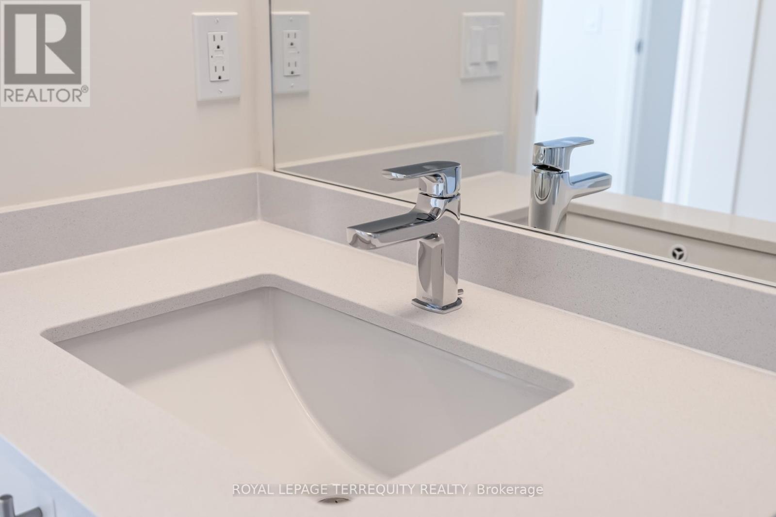 811 - 27 Korda Gate, Vaughan (Concord), Ontario  L4K 0P6 - Photo 23 - N12883580