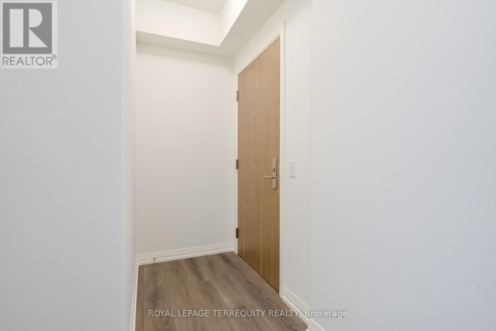 811 - 27 Korda Gate, Vaughan (Concord), Ontario  L4K 0P6 - Photo 28 - N12883580